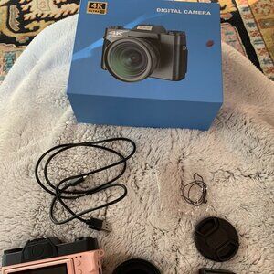 Pink Almost New Digital Camera 32GB SD CARD INCLUDED